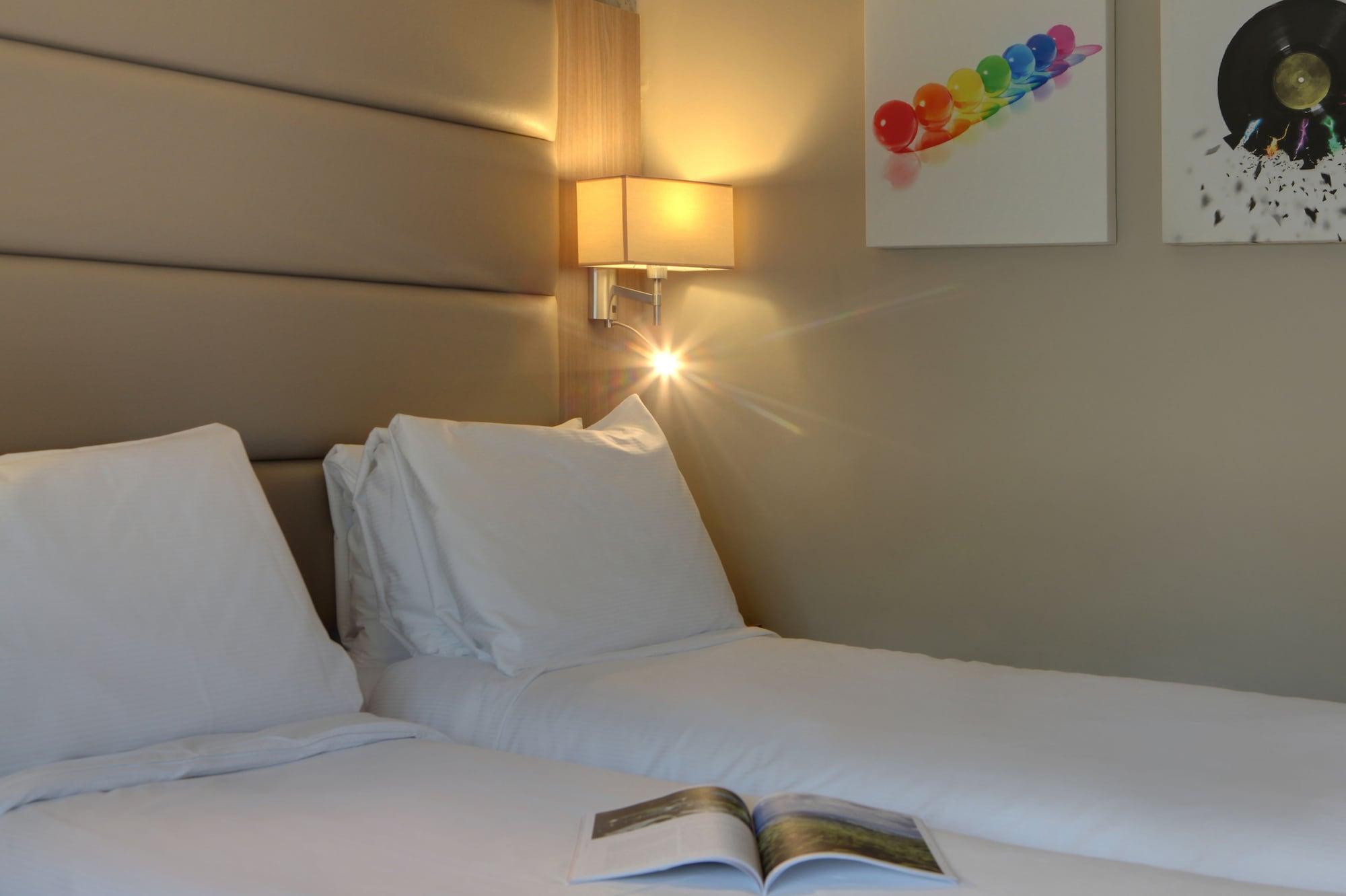 Best Western Pontypool Metro Hotel Eksteriør billede