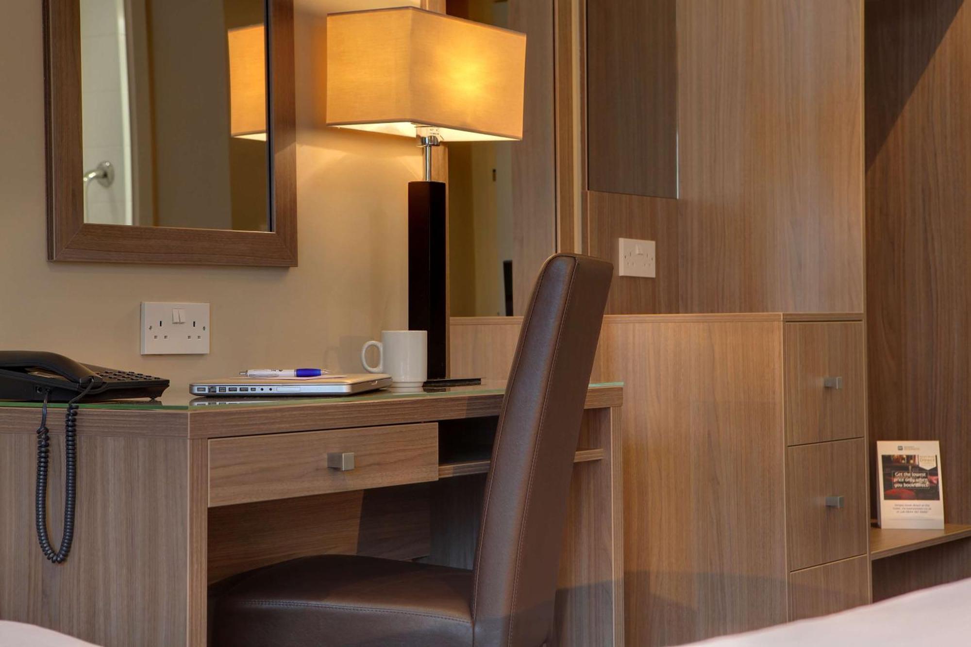 Best Western Pontypool Metro Hotel Eksteriør billede