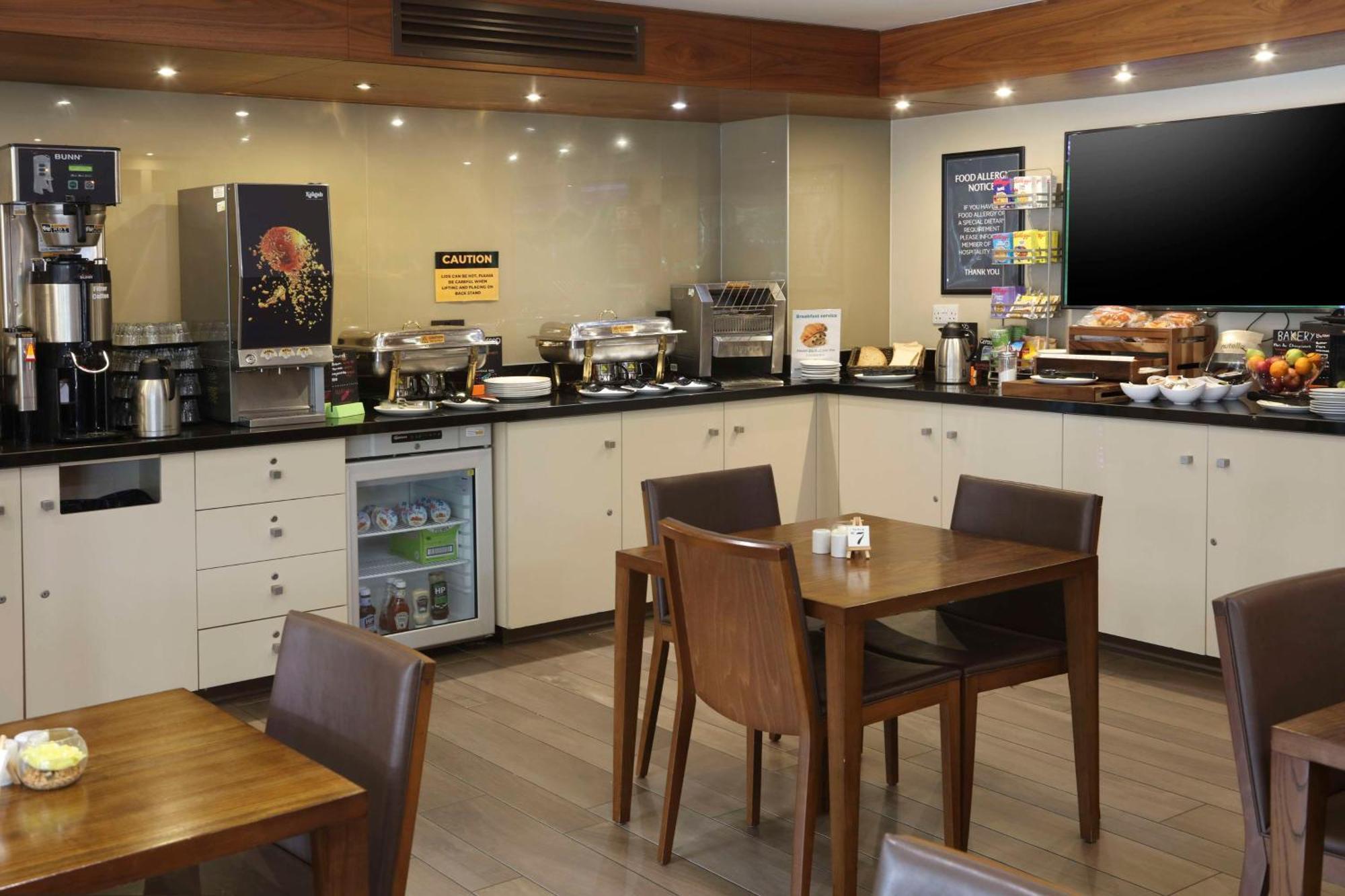 Best Western Pontypool Metro Hotel Eksteriør billede