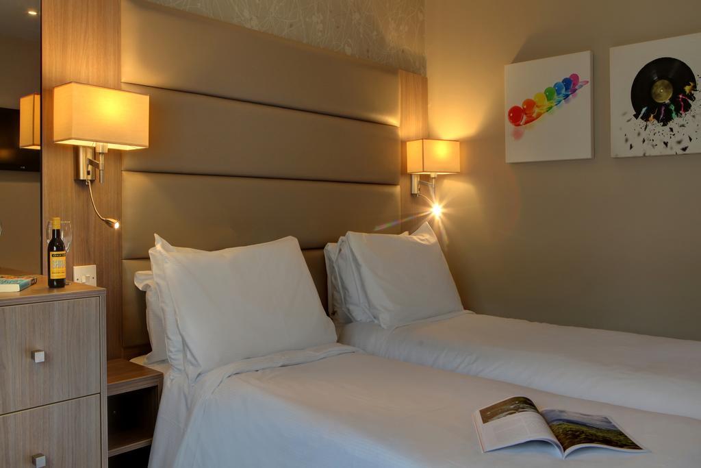 Best Western Pontypool Metro Hotel Eksteriør billede